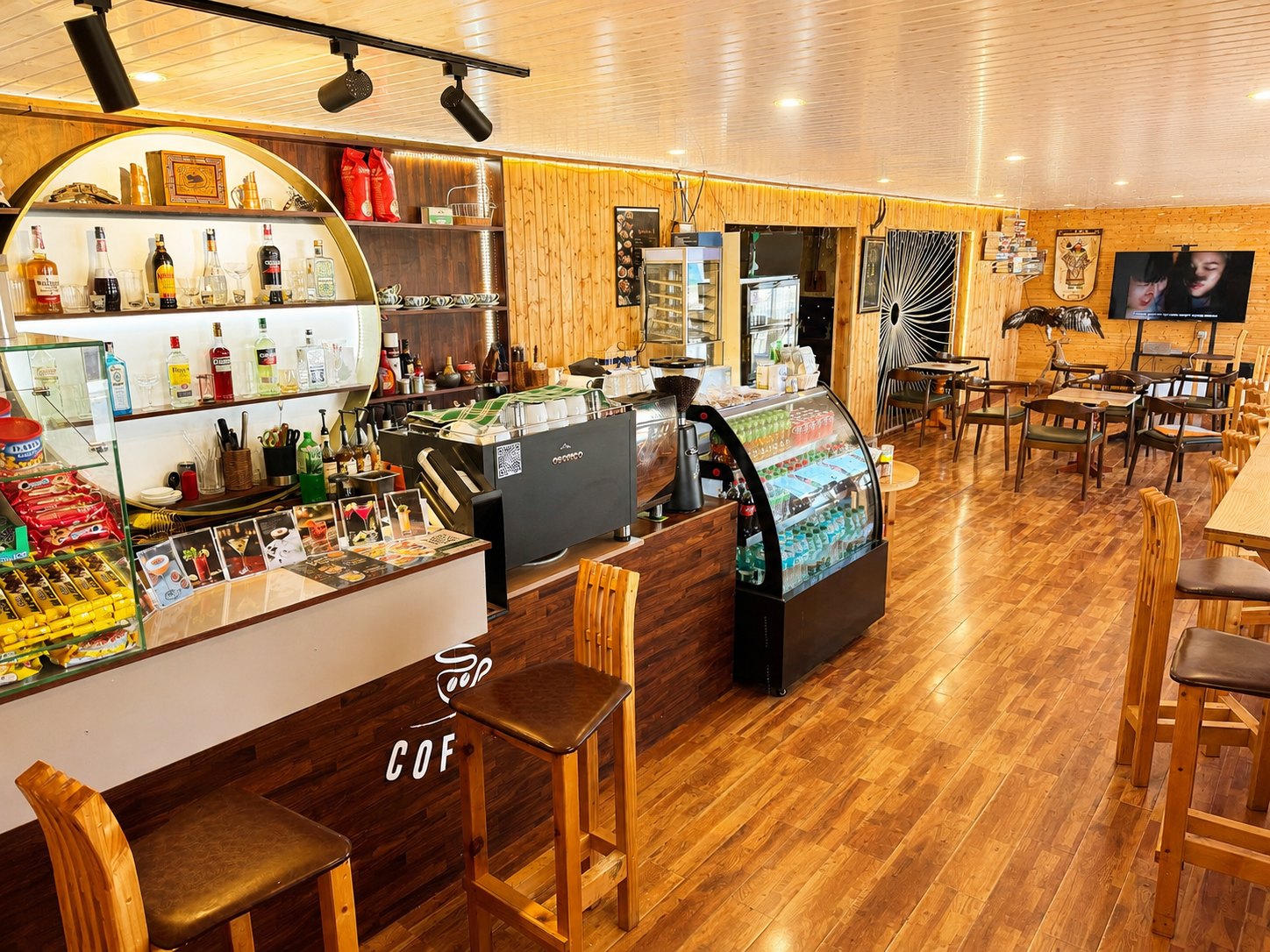 Bayandalai Camp cafe interior